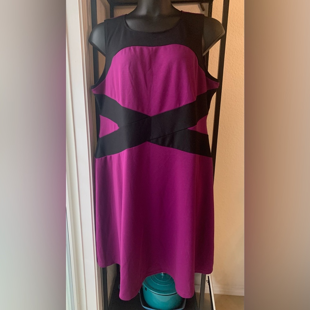 Spense Woman Purple and Black Women's Sleeveless Pullover Dress Knit Stretch GUC